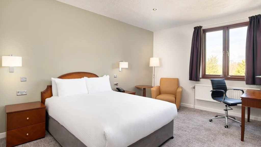 الفندق كوبثورن إيفنغهام بارك - كراولي